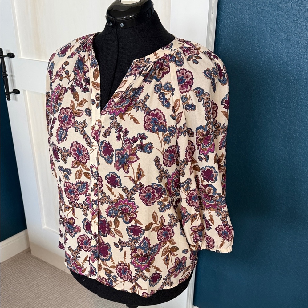 Vince Camuto Cream Blouse with Plum and Blue Floral Print